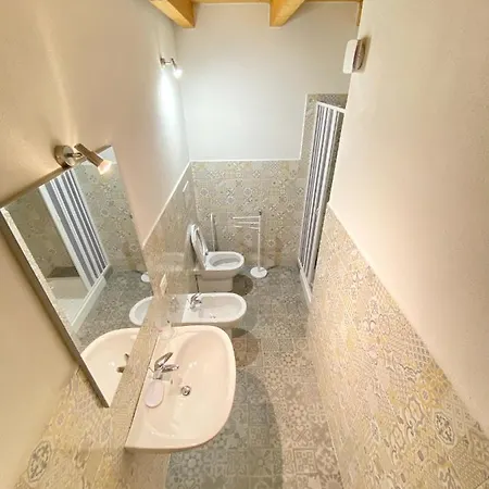 Pettirosso 5 Apartment